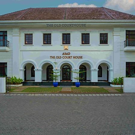 The Old Court House By Abad Hotel Fort Kochi Exterior foto
