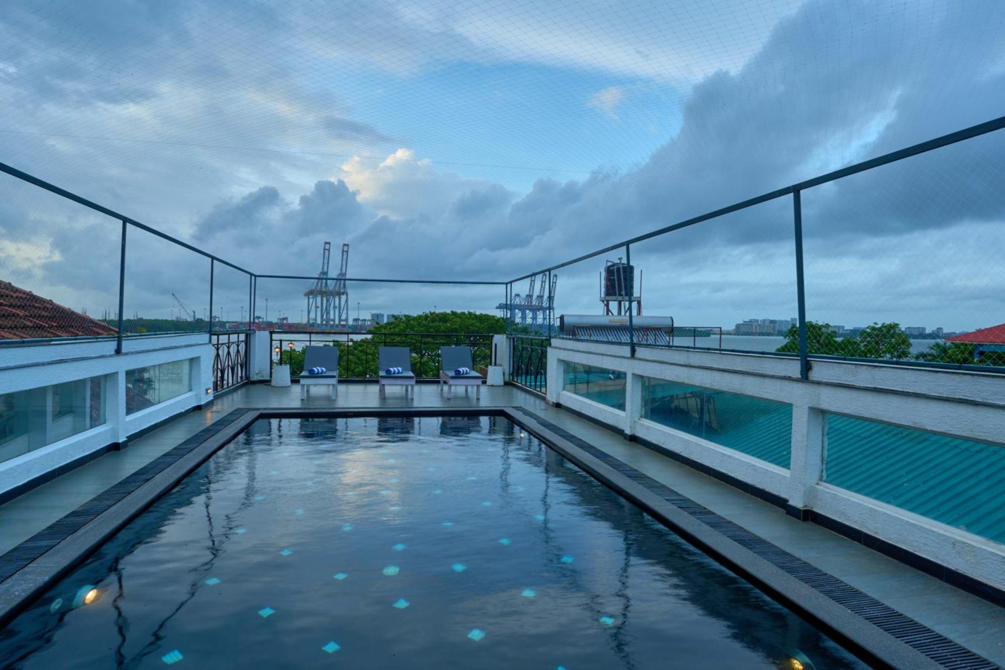 The Old Court House By Abad Hotel Fort Kochi Exterior foto